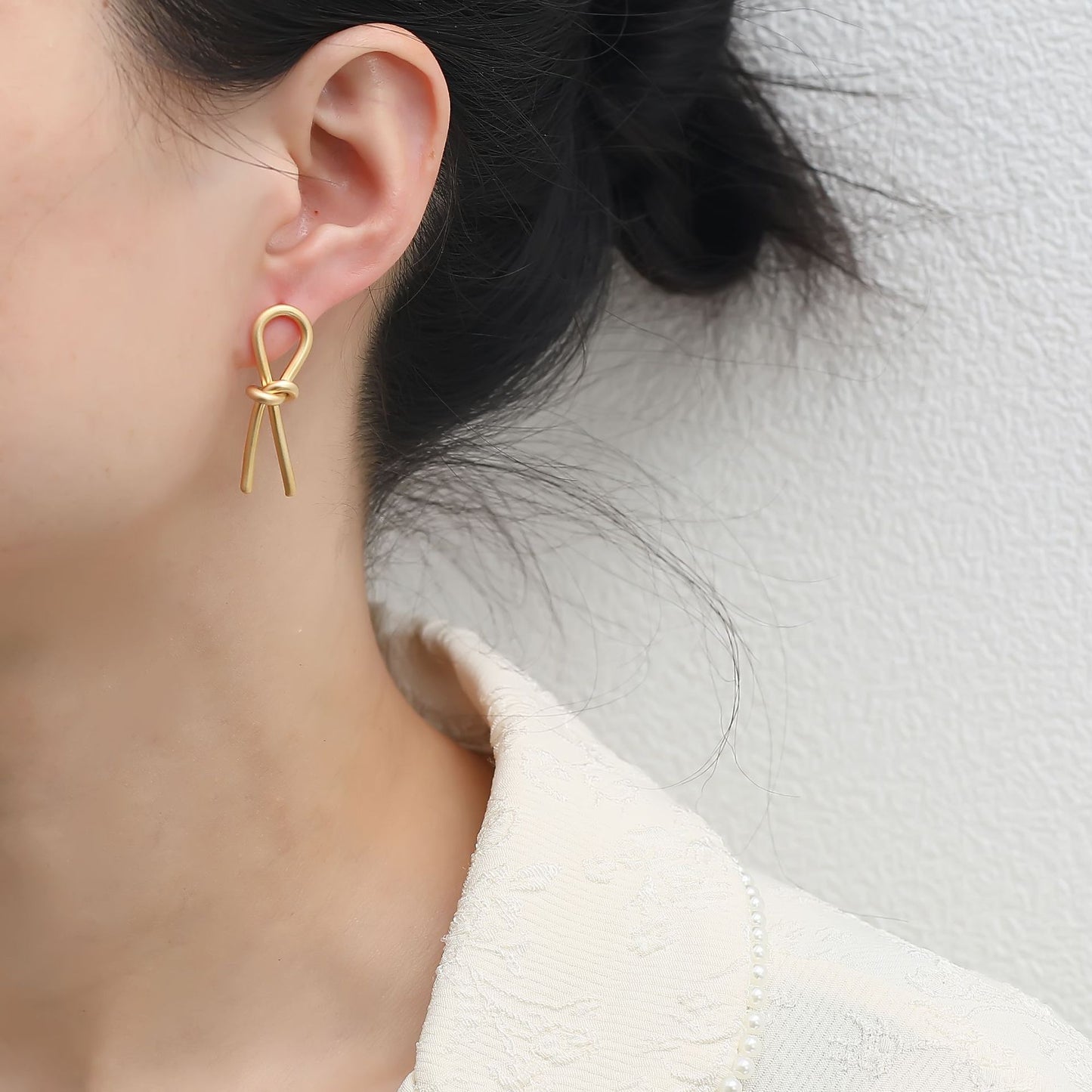Ohrringe "Esme" im Knoten Design - 18k vergoldet