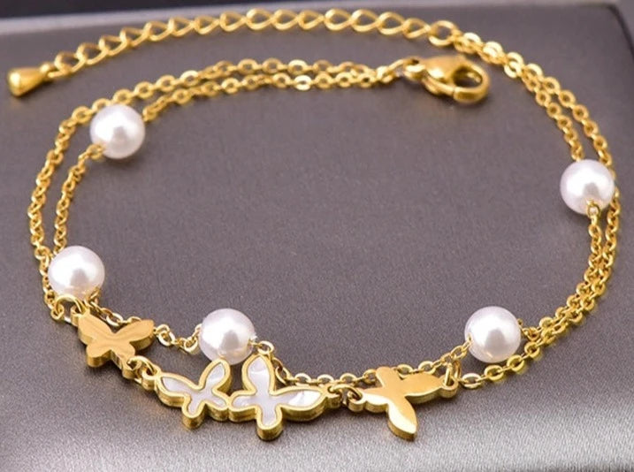 Fusskette Schmetterling mit weissen Perlen in gold oder silber