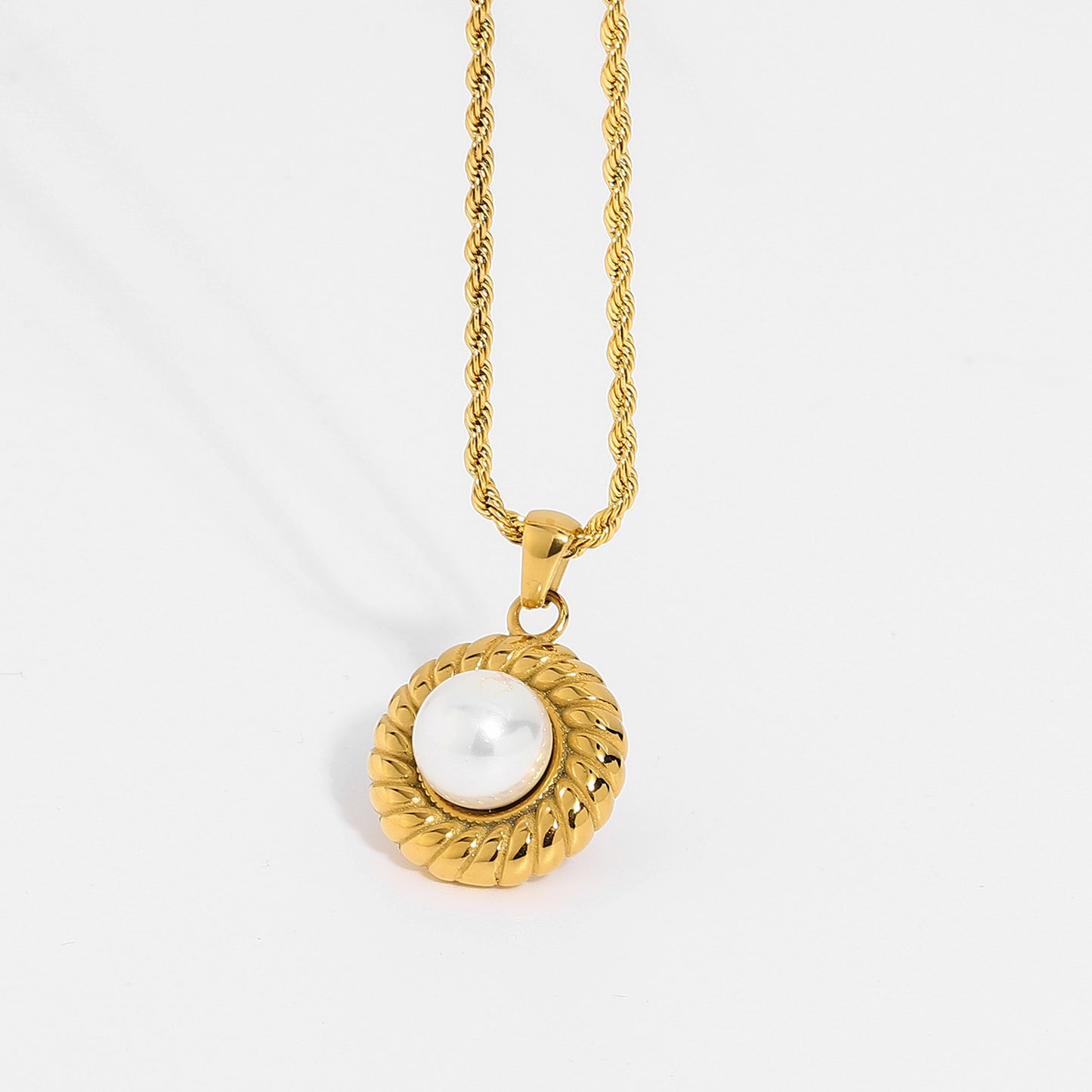 Halskette "Julia" mit Perle Vintage Stil in Edelstahl - 18k vergoldet